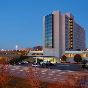 Hotel Hyatt Regency Pittsburgh International Airport, Clinton